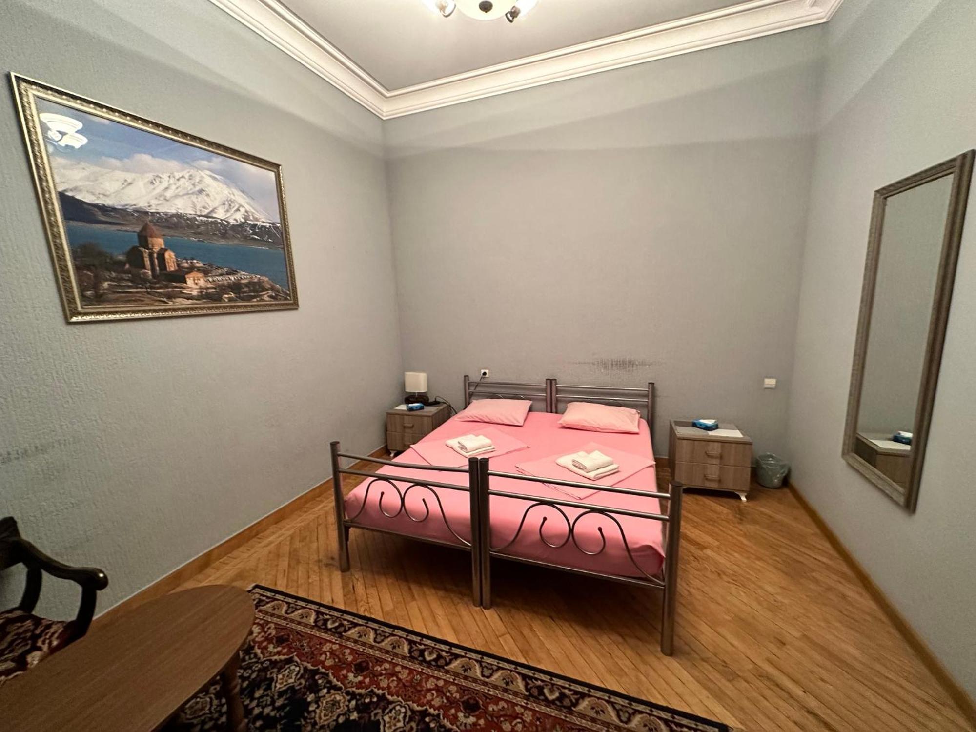 Bridge House Yerevan Armenia Exterior photo